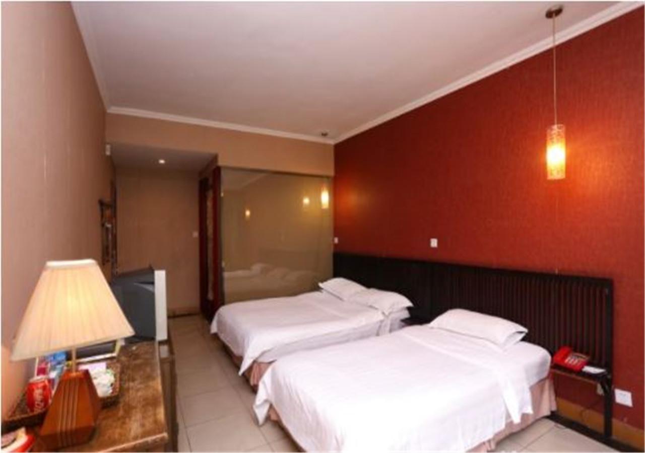Starway Flower Hotel Chengdu Bagian luar foto